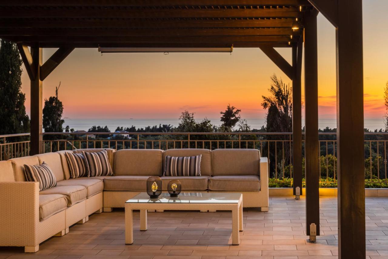 Hidden Luxury Gem Of Kefalonia ~ Villa Karmaniolos Fiskardo Exteriör bild